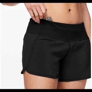 Lululemon Black Shorts Run Times 4”